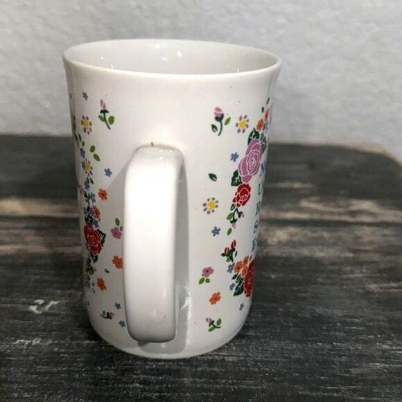 Nurse Appreciation Ceramic Mug With Floral Design - Picture 2 of 6